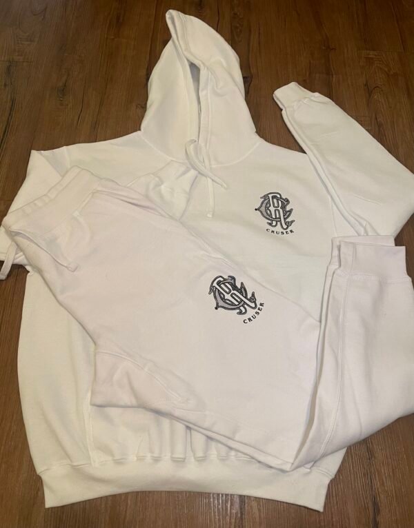 White and black CR set