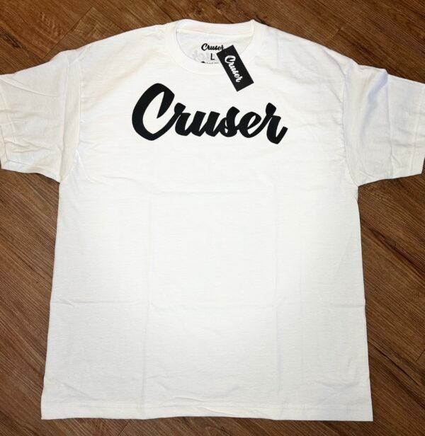 White T-shirt Cruser